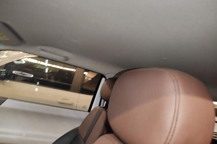 Used CHANGAN NEVO Lumin 2022 210km Sweet Edition Headliner
