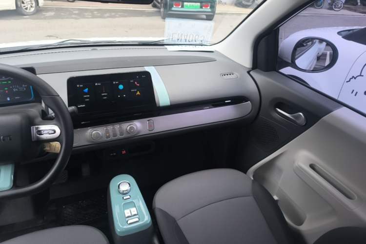 Used CHANGAN NEVO Lumin 2022 210km Sweet Edition Headliner
