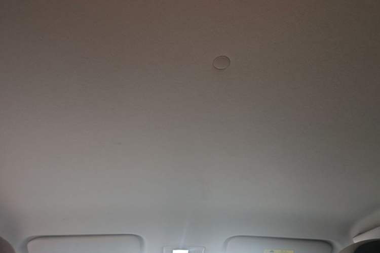 Used CHANGAN NEVO Lumin 2022 155 km – Refreshingly Sweet Edition Headliner