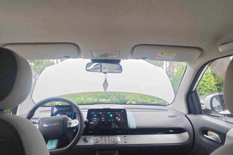 Used CHANGAN NEVO Lumin 2022 210km Sweet Edition Headliner