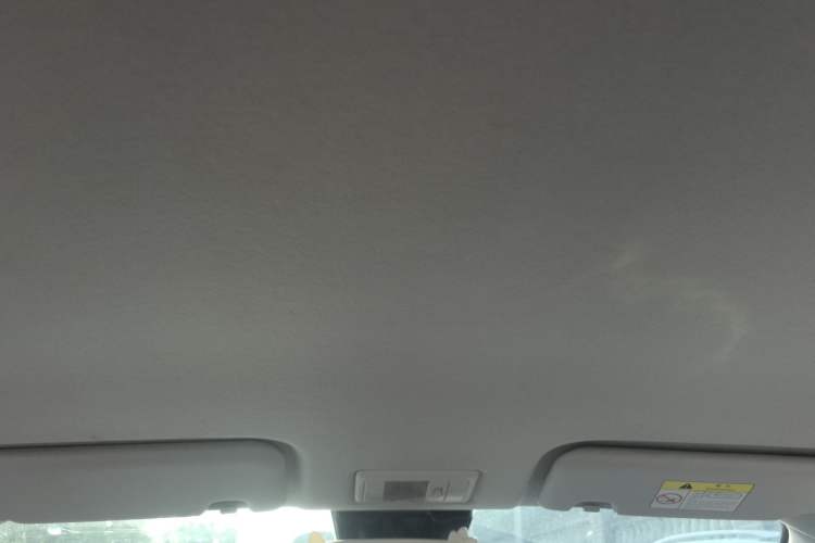 Used CHANGAN NEVO Lumin 2022 155 km – Refreshingly Sweet Edition Headliner
