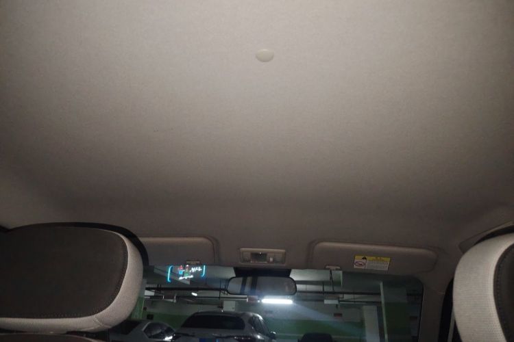 Used CHANGAN NEVO Lumin 2022 155 km – Refreshingly Sweet Edition Headliner