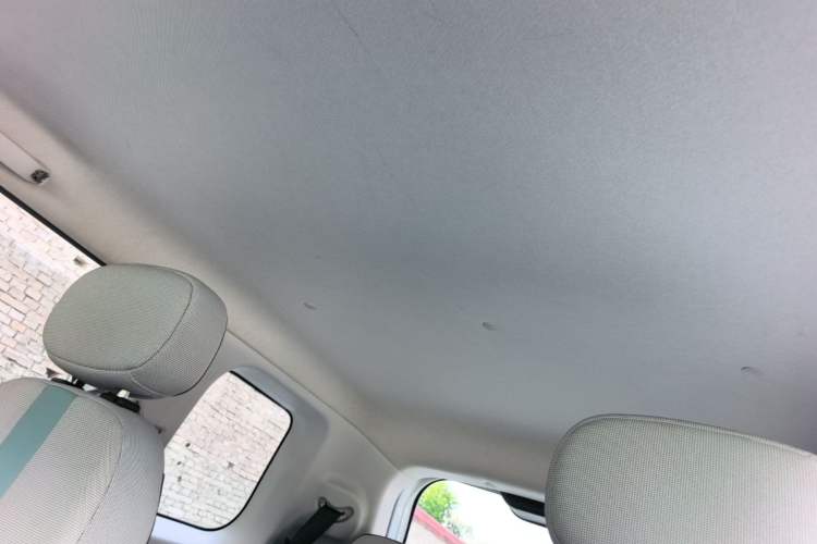 Used CHANGAN NEVO Lumin 2022 155 km – Refreshingly Sweet Edition Headliner