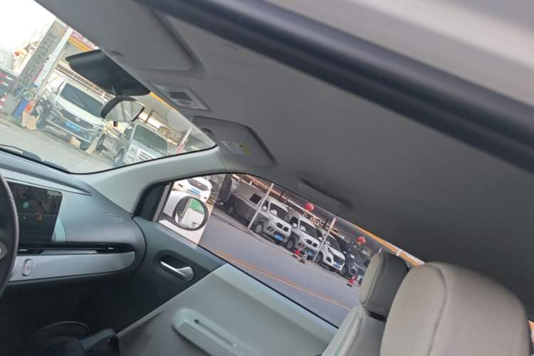 Used CHANGAN NEVO Lumin 2022 155 km – Refreshingly Sweet Edition Headliner