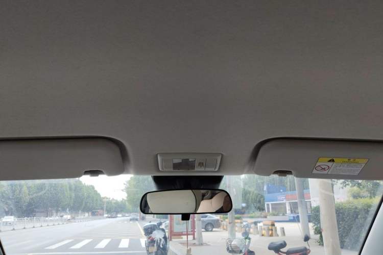 Used CHANGAN NEVO Lumin 2022 155 km – Refreshingly Sweet Edition Headliner