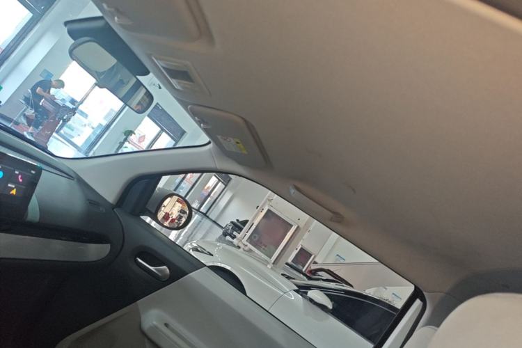 Used CHANGAN NEVO Lumin 2022 155 km – Refreshingly Sweet Edition Headliner