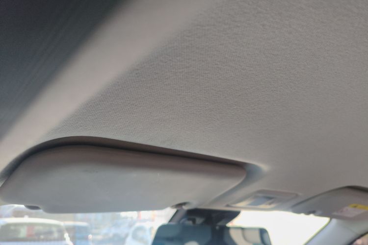 Used CHANGAN NEVO Lumin 2022 155 km – Refreshingly Sweet Edition Headliner