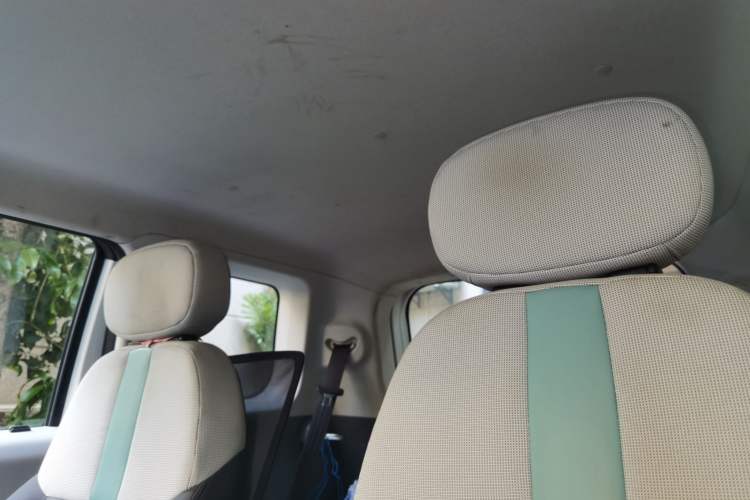 Used CHANGAN NEVO Lumin 2022 155 km – Refreshingly Sweet Edition Headliner