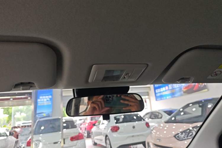 Used CHANGAN NEVO Lumin 2022 210km Sweet Edition Headliner