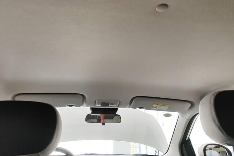 Used CHANGAN NEVO Lumin 2022 155 km – Refreshingly Sweet Edition Headliner