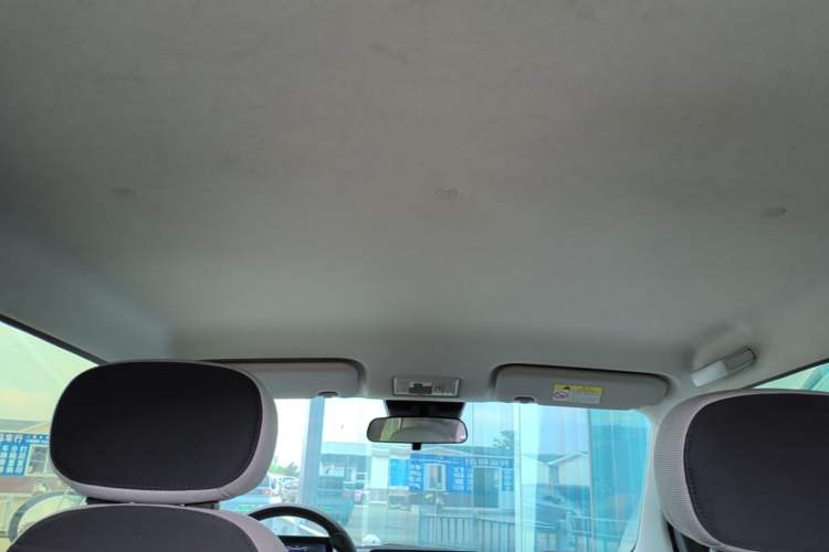 Used CHANGAN NEVO Lumin 2022 155 km – Refreshingly Sweet Edition Headliner