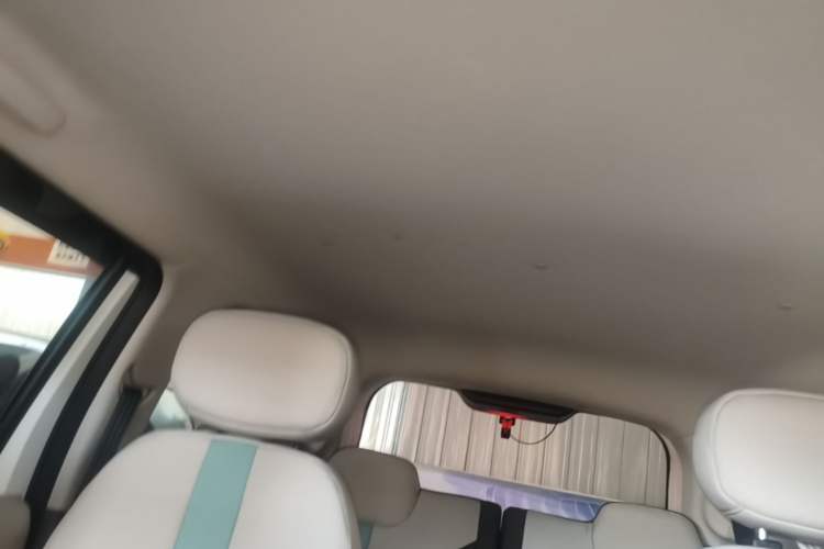 Used CHANGAN NEVO Lumin 2022 155 km – Refreshingly Sweet Edition Headliner