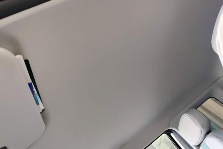 Used CHANGAN NEVO Lumin 2022 210km Sweet Edition Headliner
