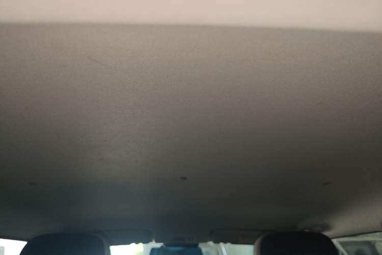 Used CHANGAN NEVO Lumin 2022 155 km – Refreshingly Sweet Edition Headliner