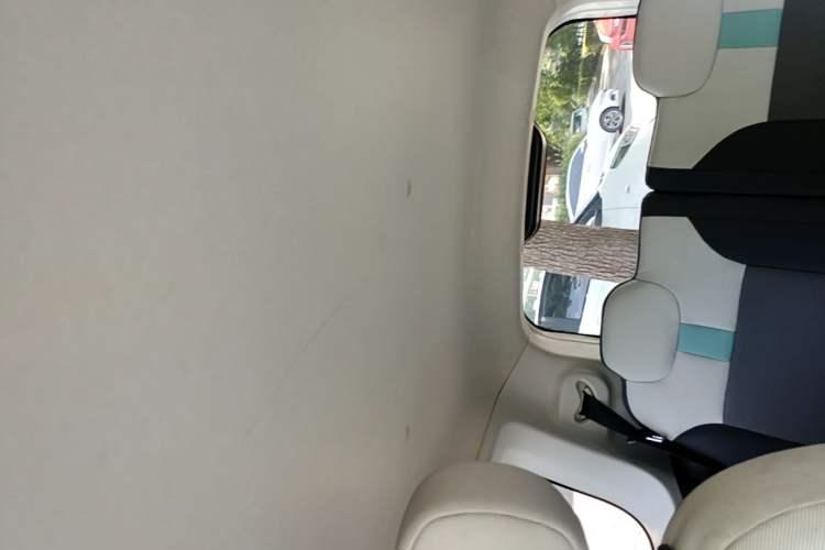 Used CHANGAN NEVO Lumin 2022 210km Sweet Edition Headliner