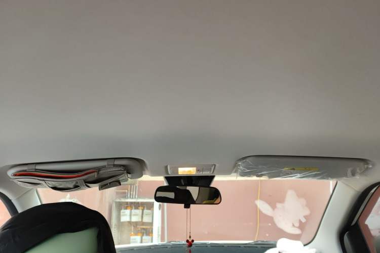 Used CHANGAN NEVO Lumin 2022 155 km – Refreshingly Sweet Edition Headliner