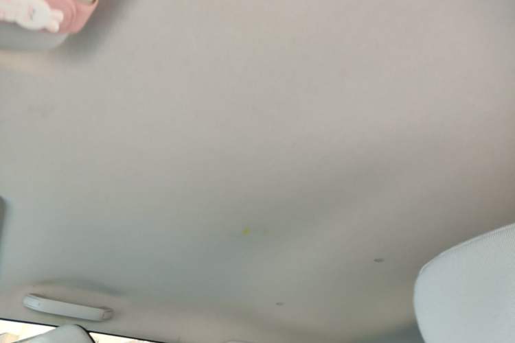 Used CHANGAN NEVO Lumin 2022 155 km – Refreshingly Sweet Edition Headliner