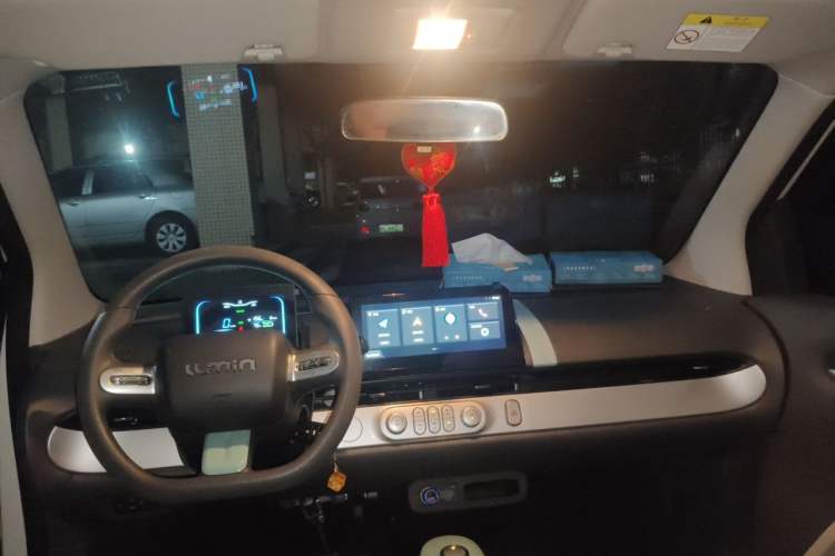 Used CHANGAN NEVO Lumin 2022 210km Sweet Edition Headliner