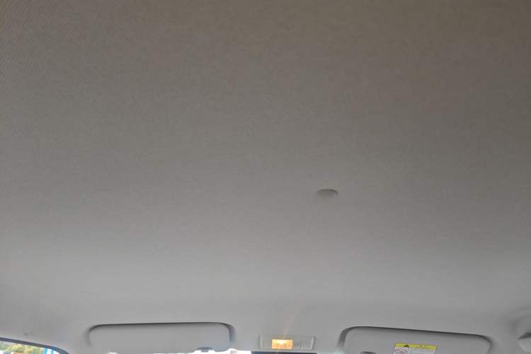 Used CHANGAN NEVO Lumin 2022 155 km – Refreshingly Sweet Edition Headliner