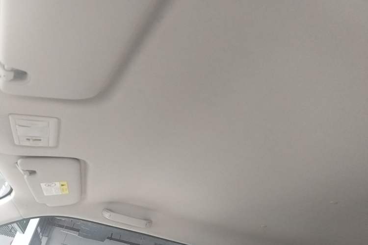 Used CHANGAN NEVO Lumin 2022 155 km – Refreshingly Sweet Edition Headliner