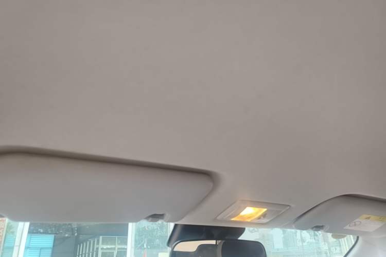 Used CHANGAN NEVO Lumin 2022 155 km – Refreshingly Sweet Edition Headliner