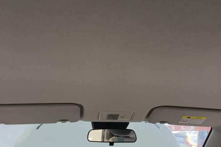 Used CHANGAN NEVO Lumin 2022 155 km – Refreshingly Sweet Edition Headliner