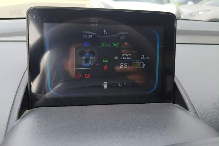 Used CHANGAN NEVO Lumin 2022 155 km – Refreshingly Sweet Edition Instrument Cluster