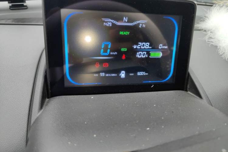 Used CHANGAN NEVO Lumin 2022 210km Sweet Edition Instrument Cluster