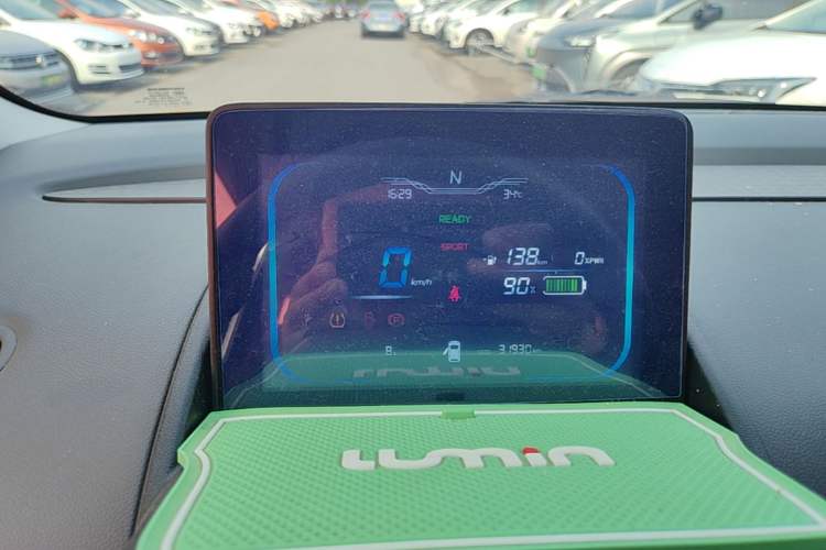 Used CHANGAN NEVO Lumin 2022 155 km – Refreshingly Sweet Edition Instrument Cluster