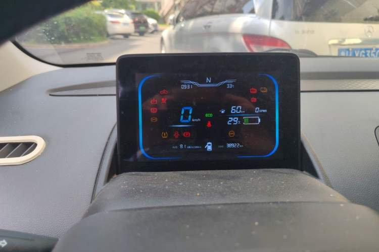 Used CHANGAN NEVO Lumin 2022 210km Sweet Edition Instrument Cluster