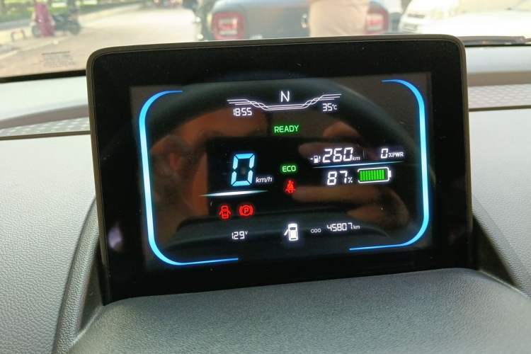 Used CHANGAN NEVO Lumin 2022 301km Honey-Sweet Version Instrument Cluster