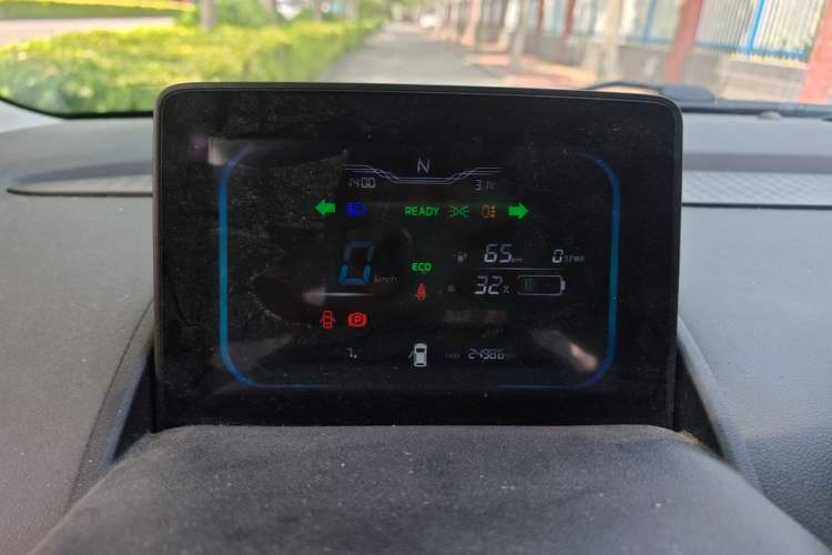 Used CHANGAN NEVO Lumin 2022 210km Sweet Edition Instrument Cluster