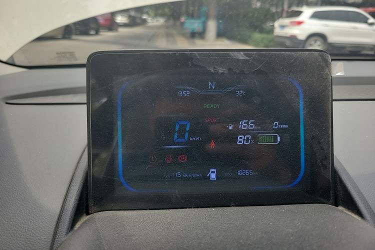 Used CHANGAN NEVO Lumin 2022 210km Sweet Edition Instrument Cluster
