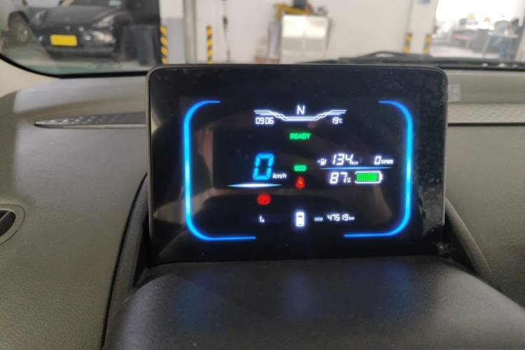 Used CHANGAN NEVO Lumin 2022 210km Sweet Edition Instrument Cluster