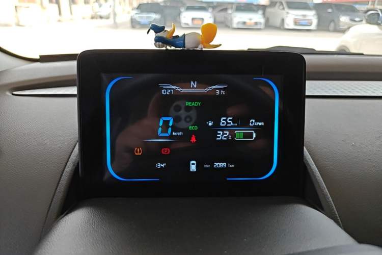 Used CHANGAN NEVO Lumin 2022 210km Sweet Edition Instrument Cluster