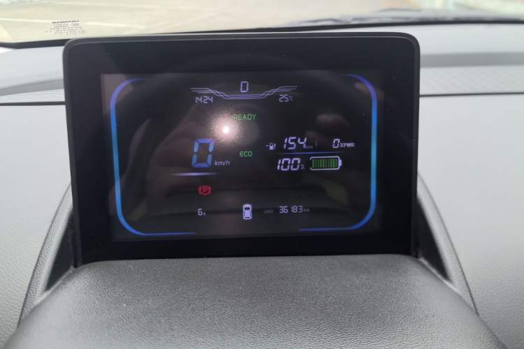 Used CHANGAN NEVO Lumin 2022 155 km – Refreshingly Sweet Edition Instrument Cluster