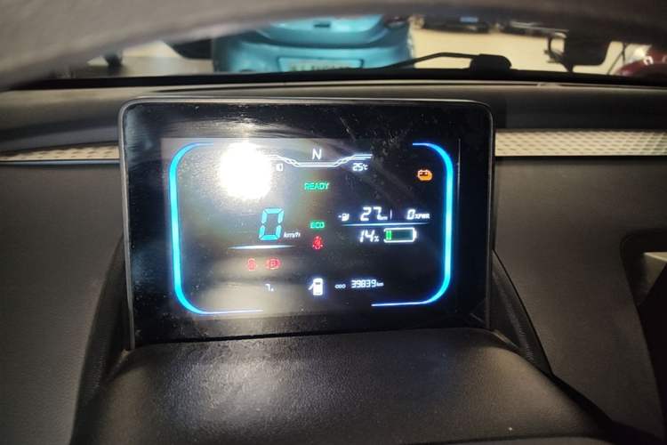 Used CHANGAN NEVO Lumin 2022 210km Sweet Edition Instrument Cluster