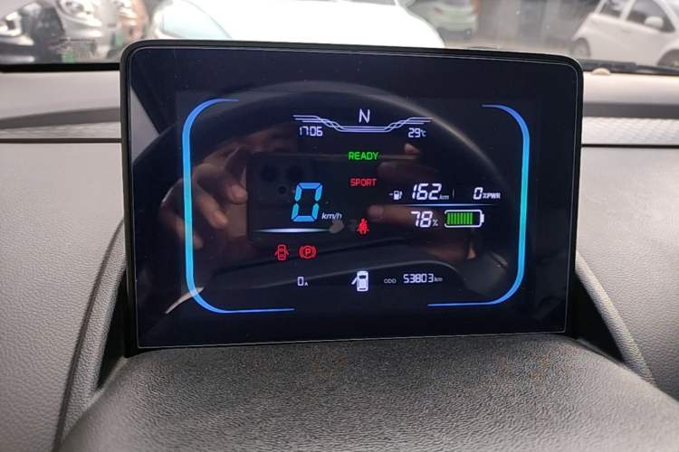 Used CHANGAN NEVO Lumin 2022 210km Sweet Edition Instrument Cluster