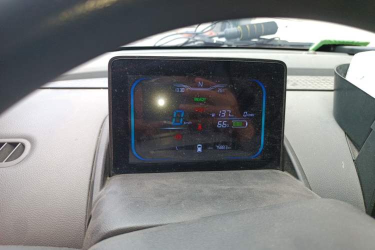 Used CHANGAN NEVO Lumin 2022 210km Sweet Edition Instrument Cluster