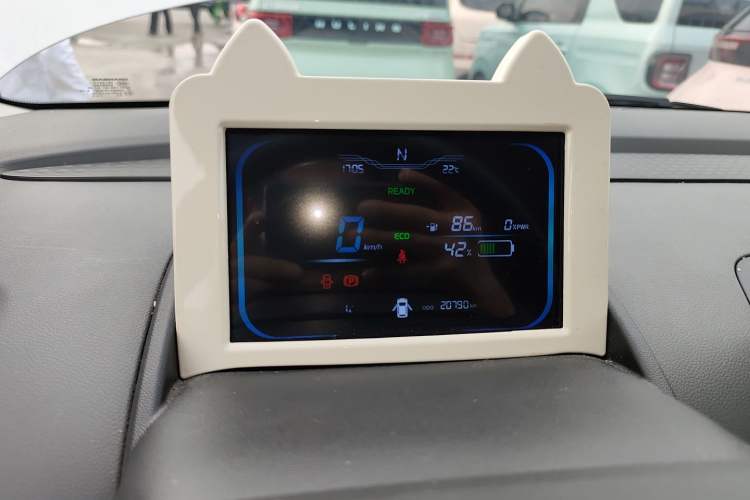 Used CHANGAN NEVO Lumin 2022 210km Sweet Edition Instrument Cluster