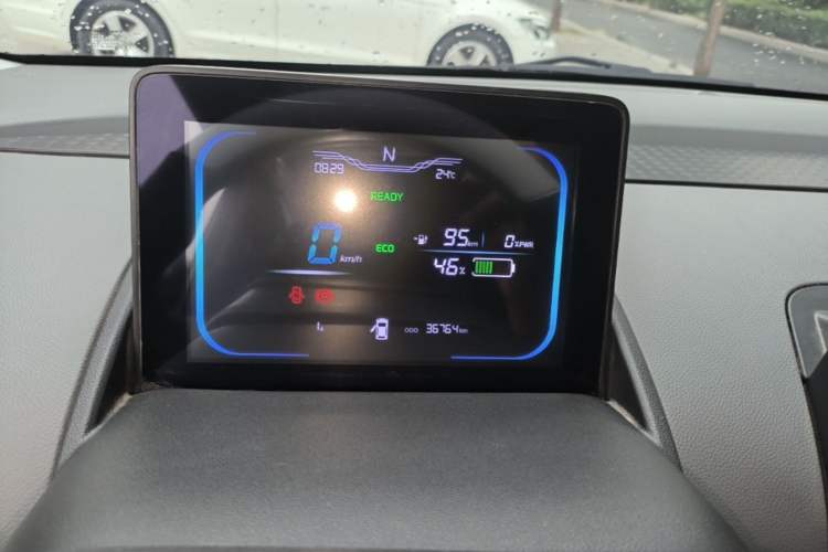 Used CHANGAN NEVO Lumin 2022 210km Sweet Edition Instrument Cluster