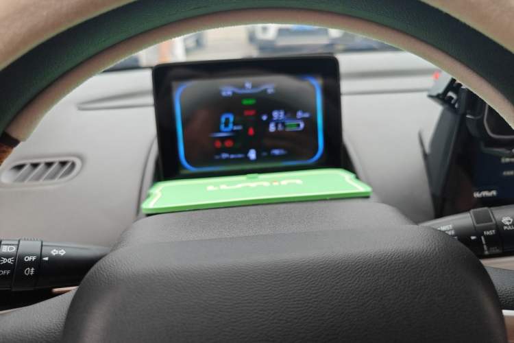 Used CHANGAN NEVO Lumin 2022 155 km – Refreshingly Sweet Edition Instrument Cluster