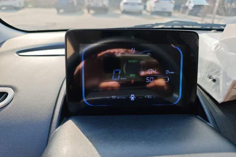 Used CHANGAN NEVO Lumin 2022 210km Sweet Edition Instrument Cluster