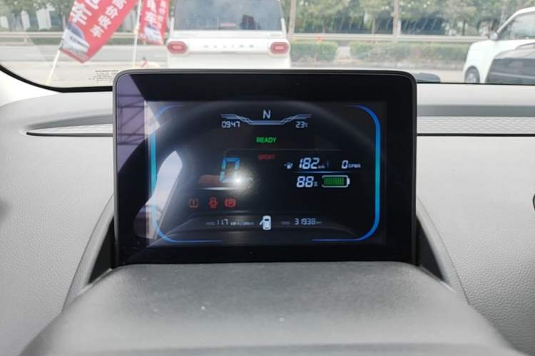 Used CHANGAN NEVO Lumin 2022 210km Sweet Edition Instrument Cluster