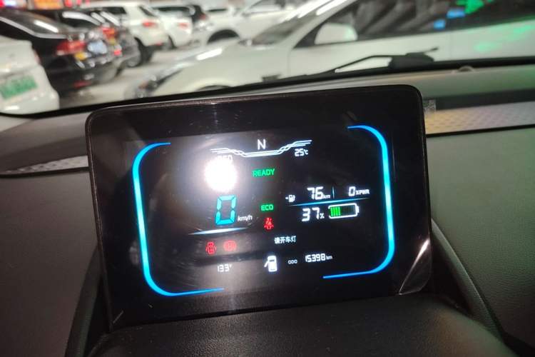 Used CHANGAN NEVO Lumin 2022 210km Sweet Edition Instrument Cluster