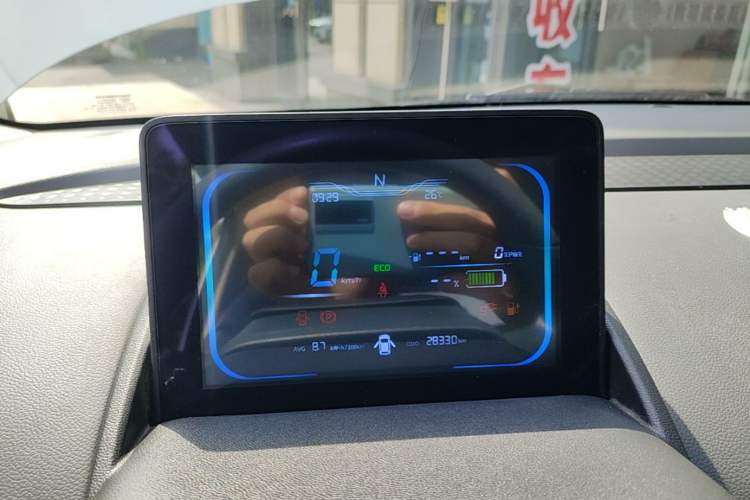 Used CHANGAN NEVO Lumin 2022 210km Sweet Edition Instrument Cluster