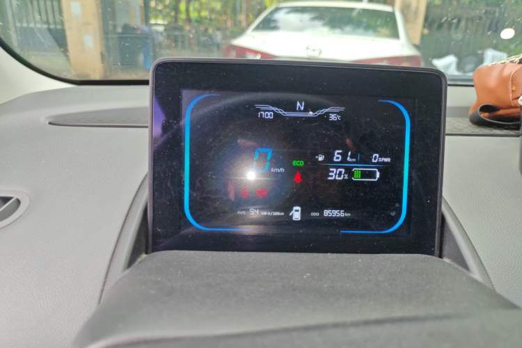 Used CHANGAN NEVO Lumin 2022 210km Sweet Edition Instrument Cluster