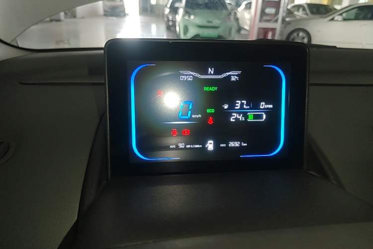 Used CHANGAN NEVO Lumin 2022 155 km – Refreshingly Sweet Edition Instrument Cluster