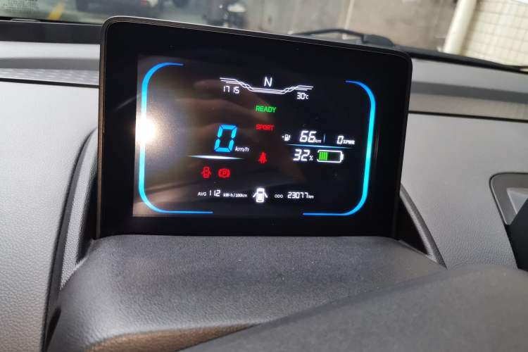Used CHANGAN NEVO Lumin 2022 210km Sweet Edition Instrument Cluster