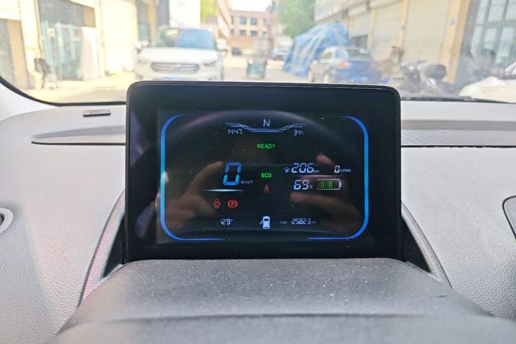 Used CHANGAN NEVO Lumin 2022 301km Honey-Sweet Version Instrument Cluster